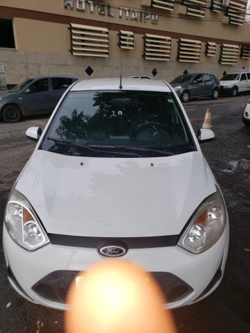 Fiesta sedan 1.6 - Foto 9