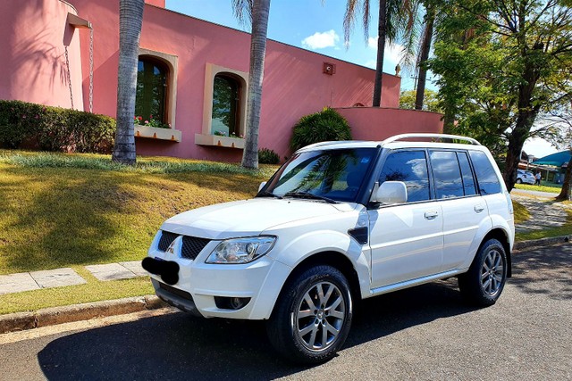 PAJERO TR4 AUTOMÁTICO FLEX