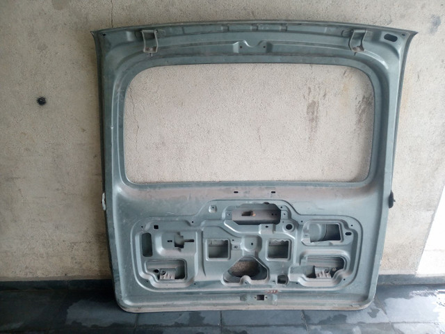 Tampa traseira Renault Kangoo 2001  - Foto 4