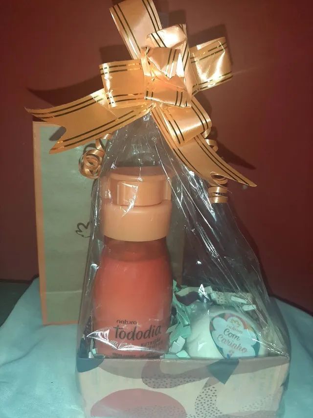 KITS COM HIDRATANTE 400ML PARA PRESENTEAR - Foto 2