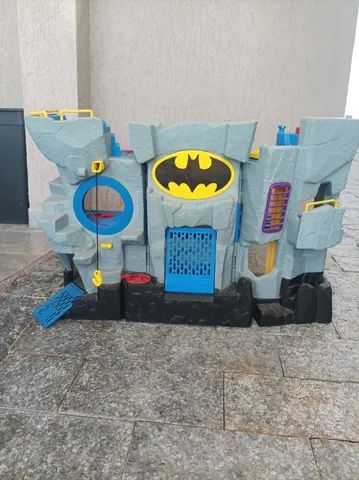 Casa do Batman, Boneco do Batman - Artigos infantis - Estrela, Ponta Grossa  1175607990 | OLX
