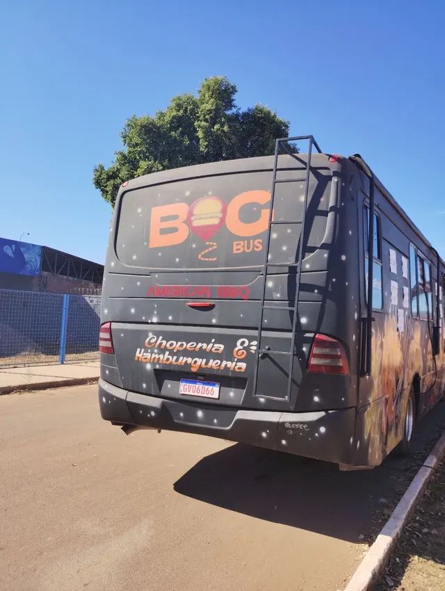 Ônibus Mercedes food truk 