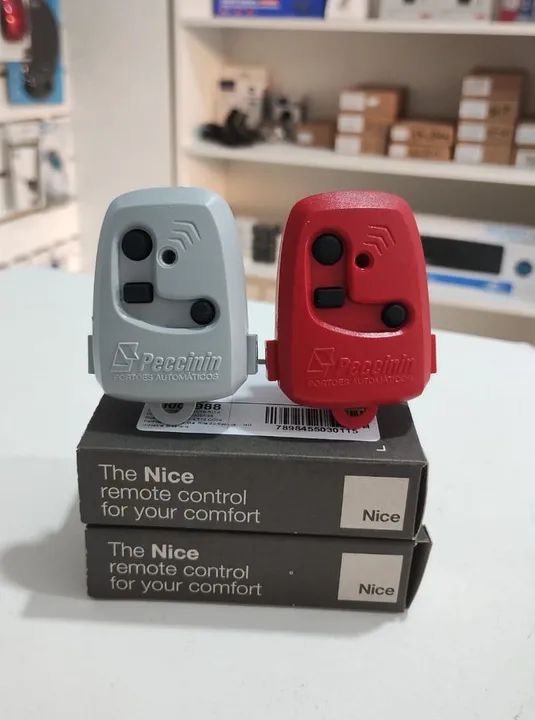 Controle Peccinin para portão eletrônico - Fazemos a configuração 