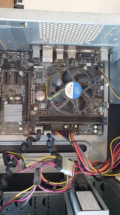 Kit intel 4 gen placa gigabyte h81m + I54590 + 8gb ram - Foto 4