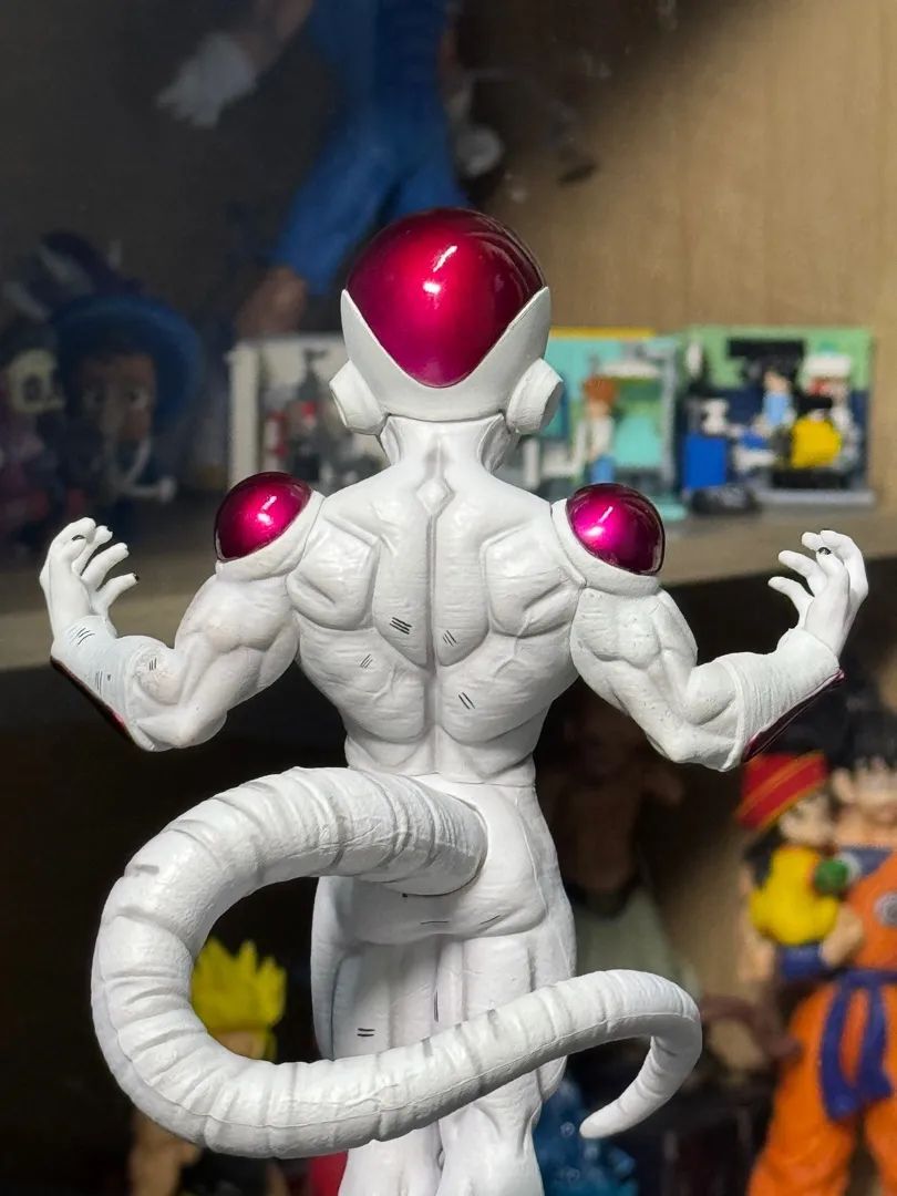 Figure Freeza com mais de 20 cm  - Foto 2