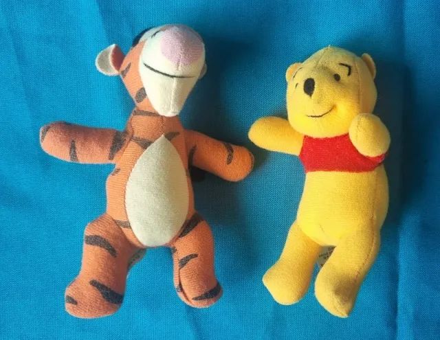 Lote - 2 Pelúcia Ursinhos Pooh -Anos 2000 - McDonalds - Conservado
