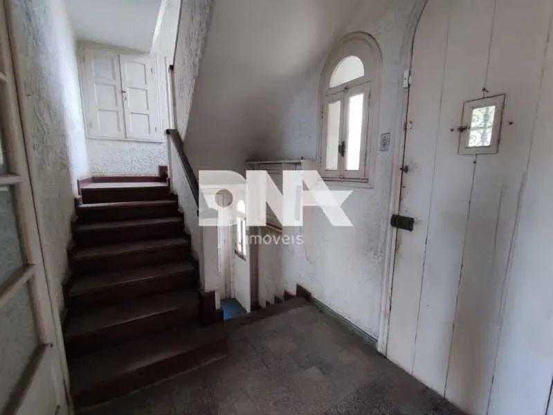 Casa de rua - Triplex / Residencial / Santa Teresa - Foto 6