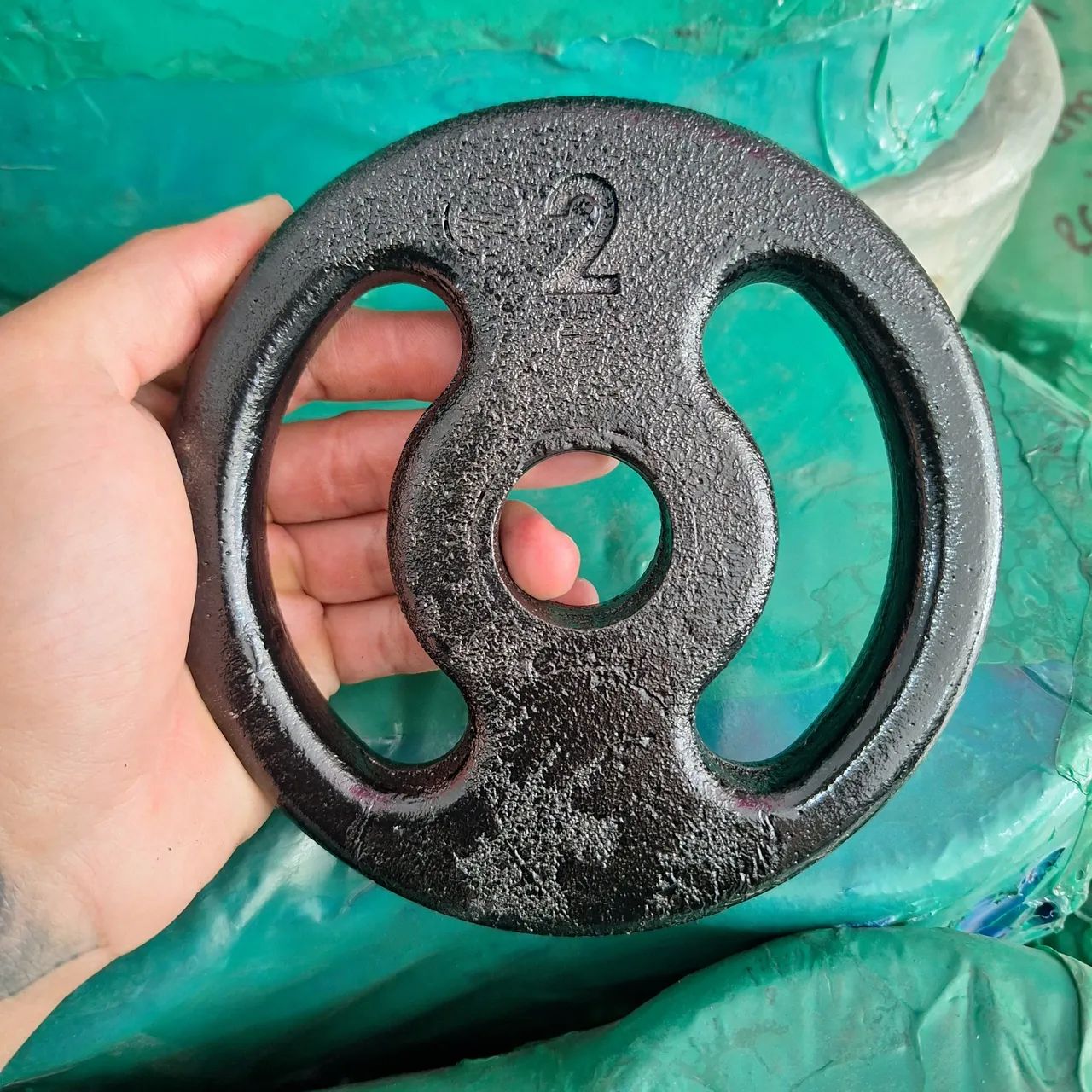 Anilha Academia Ferro 2KG Academia por R$ 17,99 cada