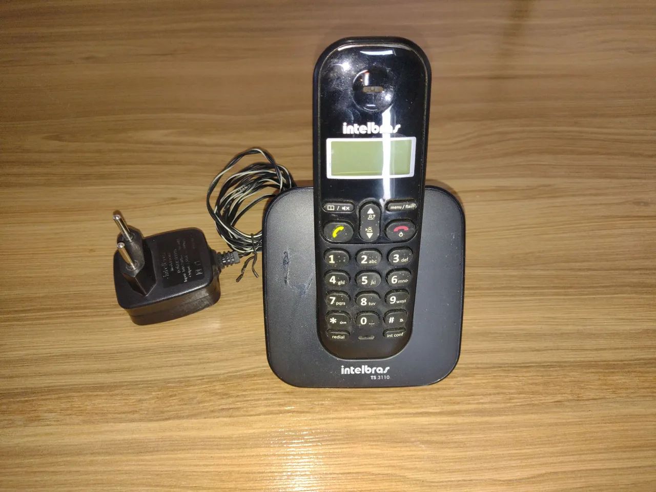 Kit de 4 telefones fixos - Intelbras e Panasonic - Foto 5