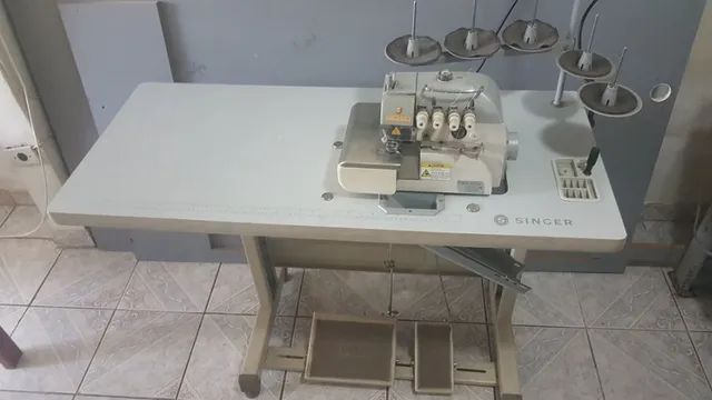 Máquina Industrial Interlock Singer 321C-251H-56- Bitola Larga