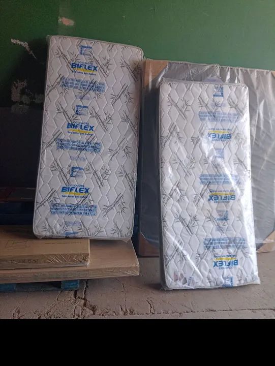 Colchão  solteiro  88 x 188 D 33 selado - Foto 2