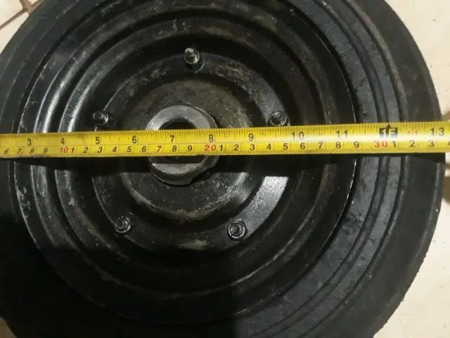Roda Maciça 335x80 Com Rolamento de Rolete Capacidade 250kg - Foto 5