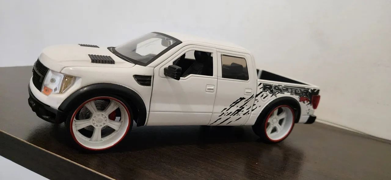 Miniatura jada raptor 1:24