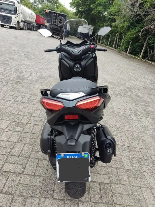 YAMAHA / XMAX 250  2024  500 km rodados impecável sem detalhes, a única nesse valor! - Foto 8