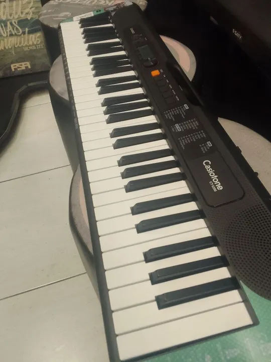 Casio Casiotone p/ iniciante 
