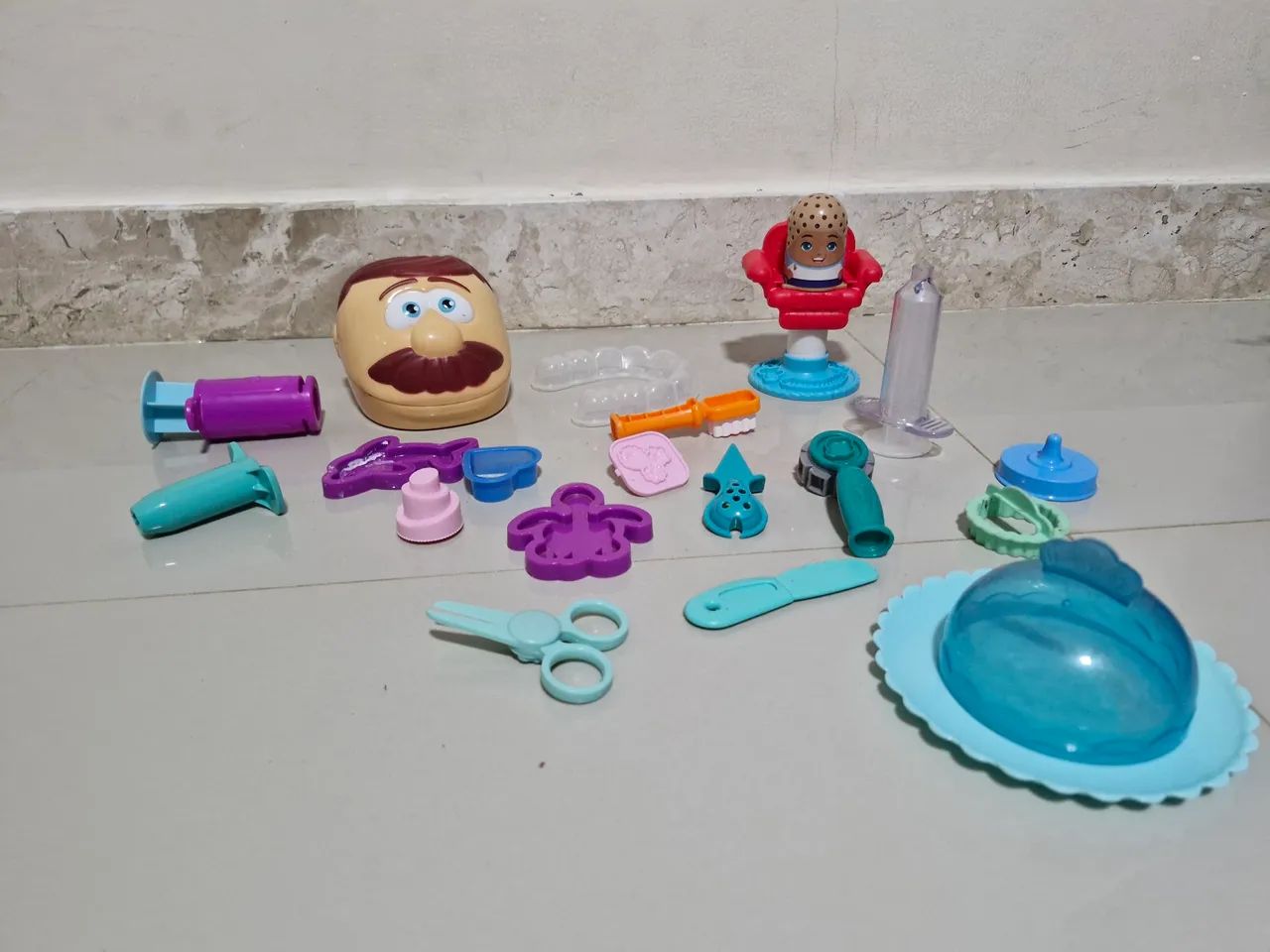 Play-Doh Brinquedo Barbeiro - Diversão Criativa! - Foto 2