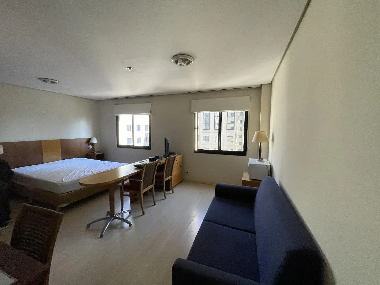 Studio para Locação em São Paulo, Moema, 1 dormitório, 1 banheiro, 1 vaga