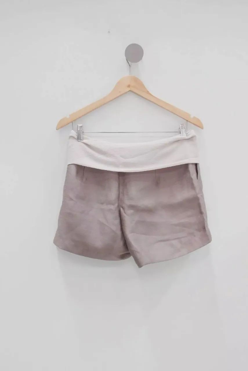 Shorts feminino com detalhe em laço - Foto 2