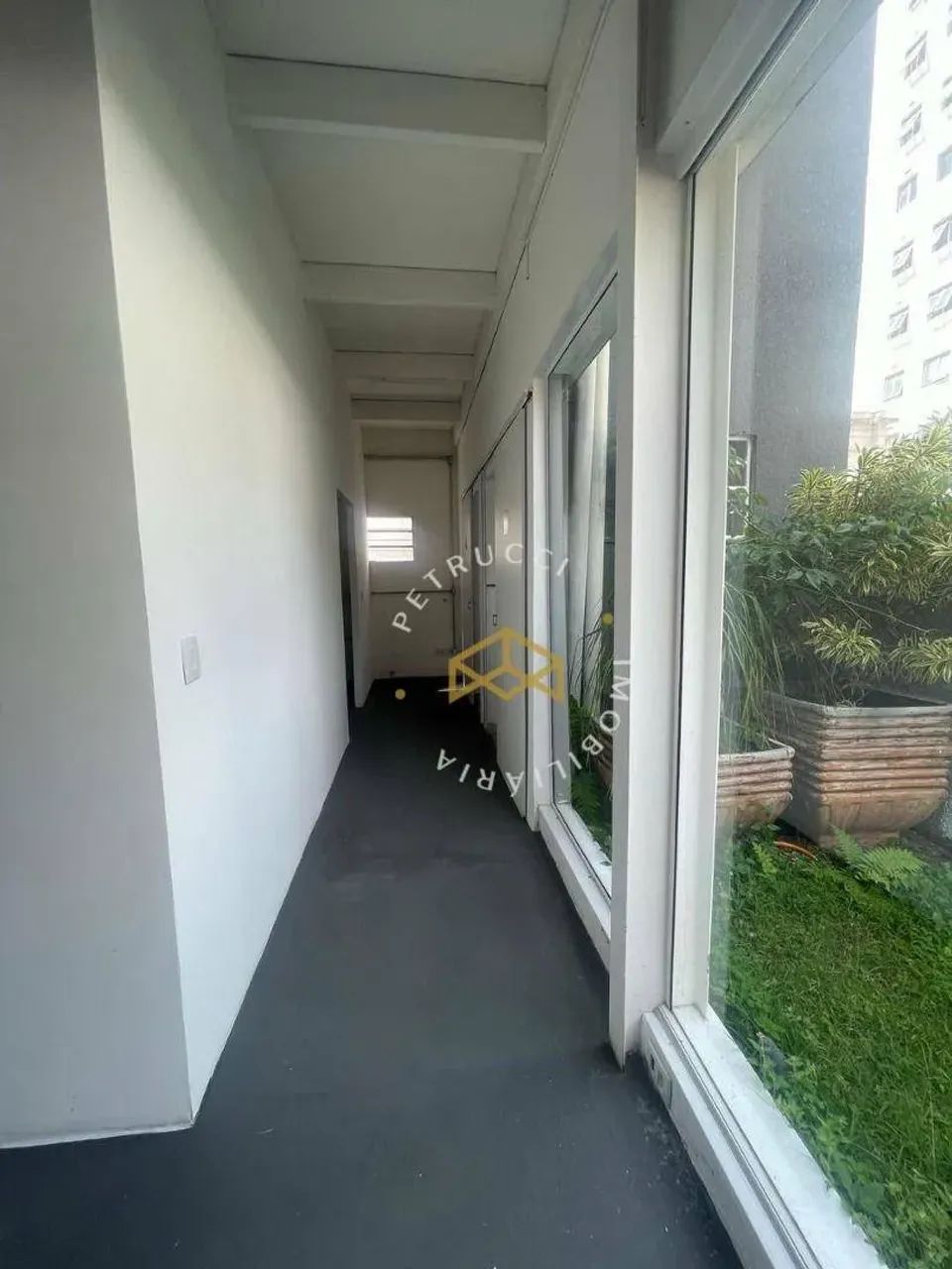 EXCELENTE SALÃO COMERCIAL NO CAMBUÍ PARA ALUGAR - Foto 4