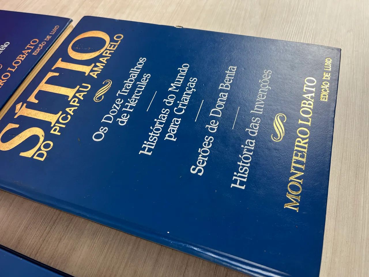 Sítio Do Pica-Pau Amarelo: 4 Livros - Edição De Luxo Brasiliense/Monteiro Lobato - Foto 4