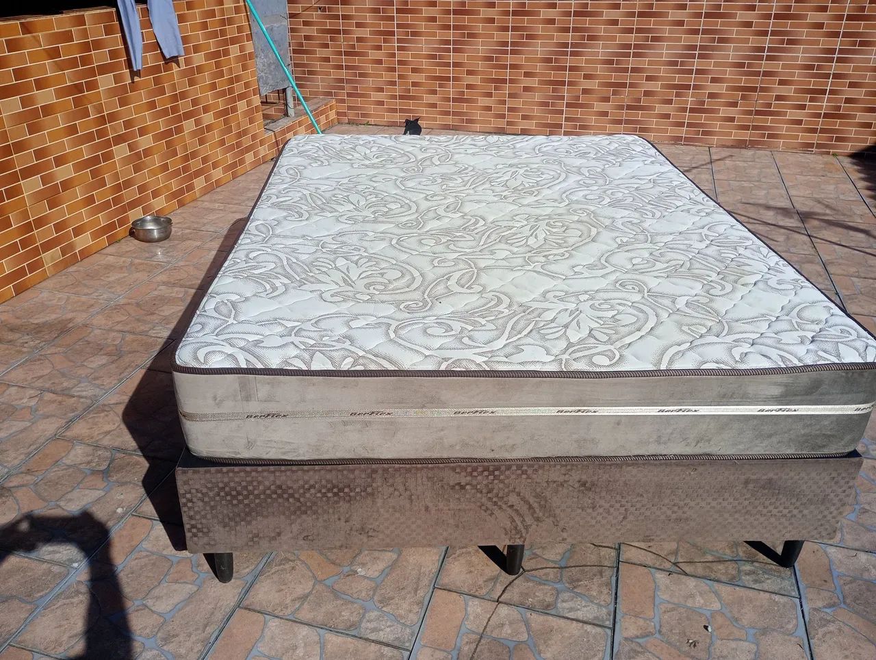 Cama Box Casal Queen... ENTREGO 