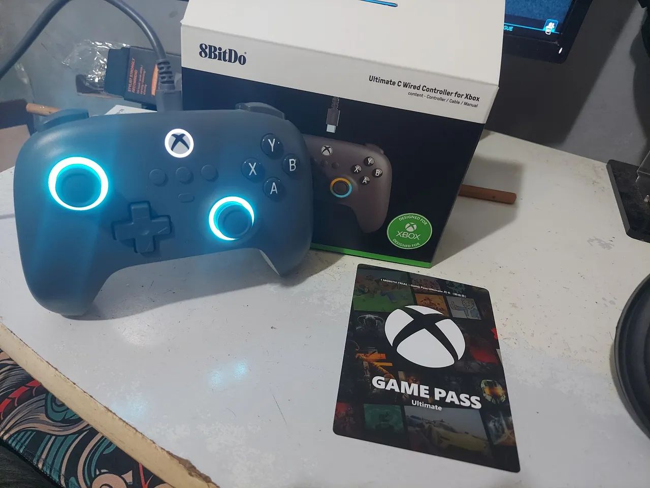 Controle 8BitDo Ultimate C Wired para Xbox