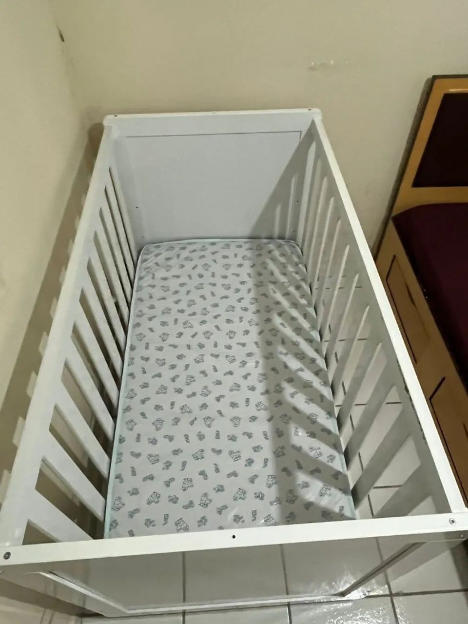 Berço + colchão - 100% MDF