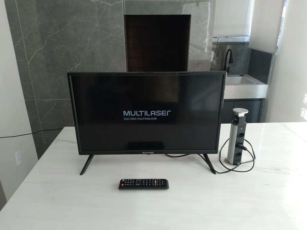Monitor Multilaser 24 polegadas 
