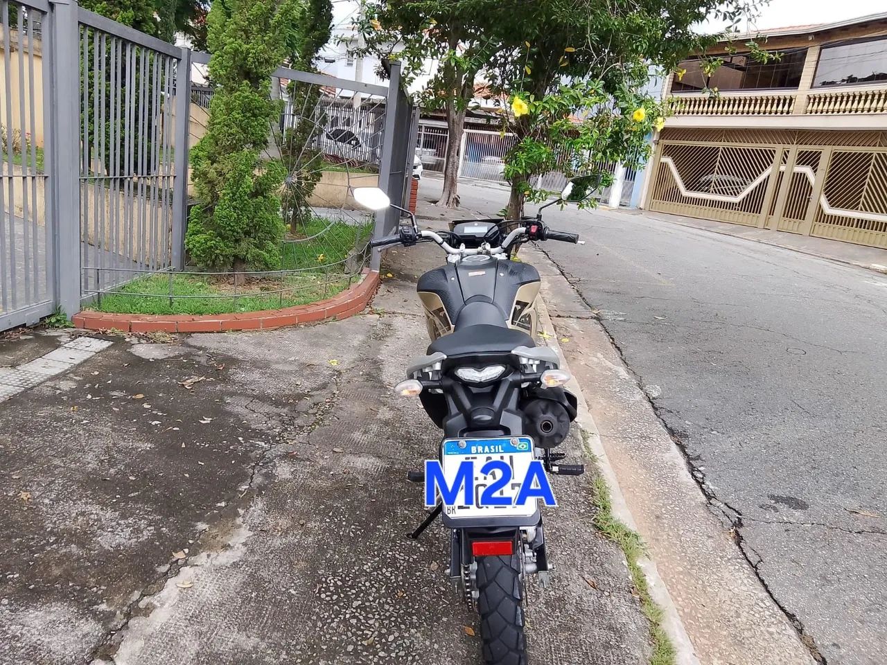 Xtz 250 Lander 2022 - Foto 9