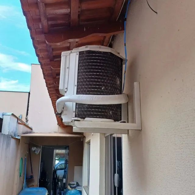 INSTALAÇÃO DE AR CONDICIONADO