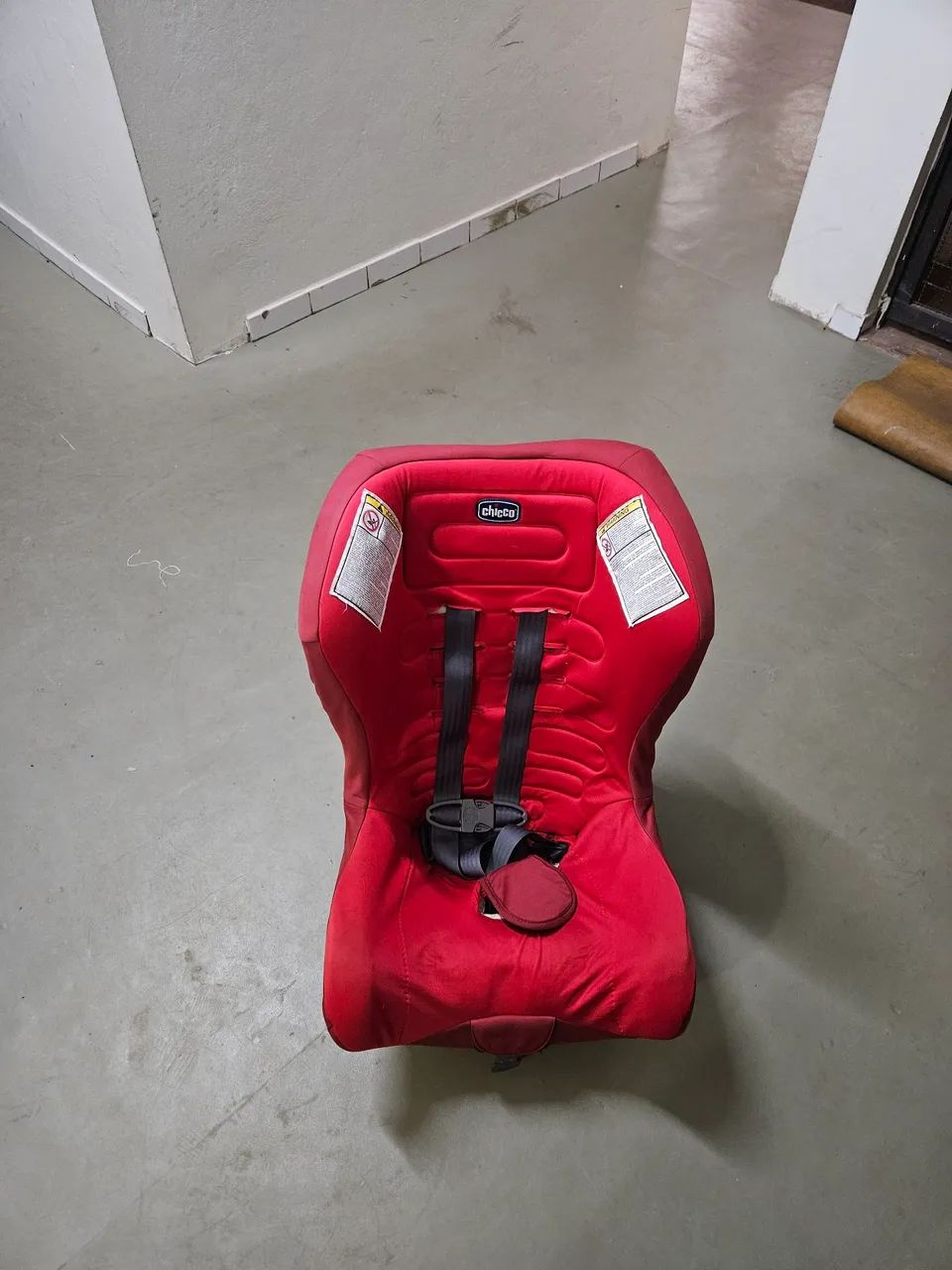 Cadeira para Auto 0 a 18 Kg Eletta Comfort Vermelha Chicco