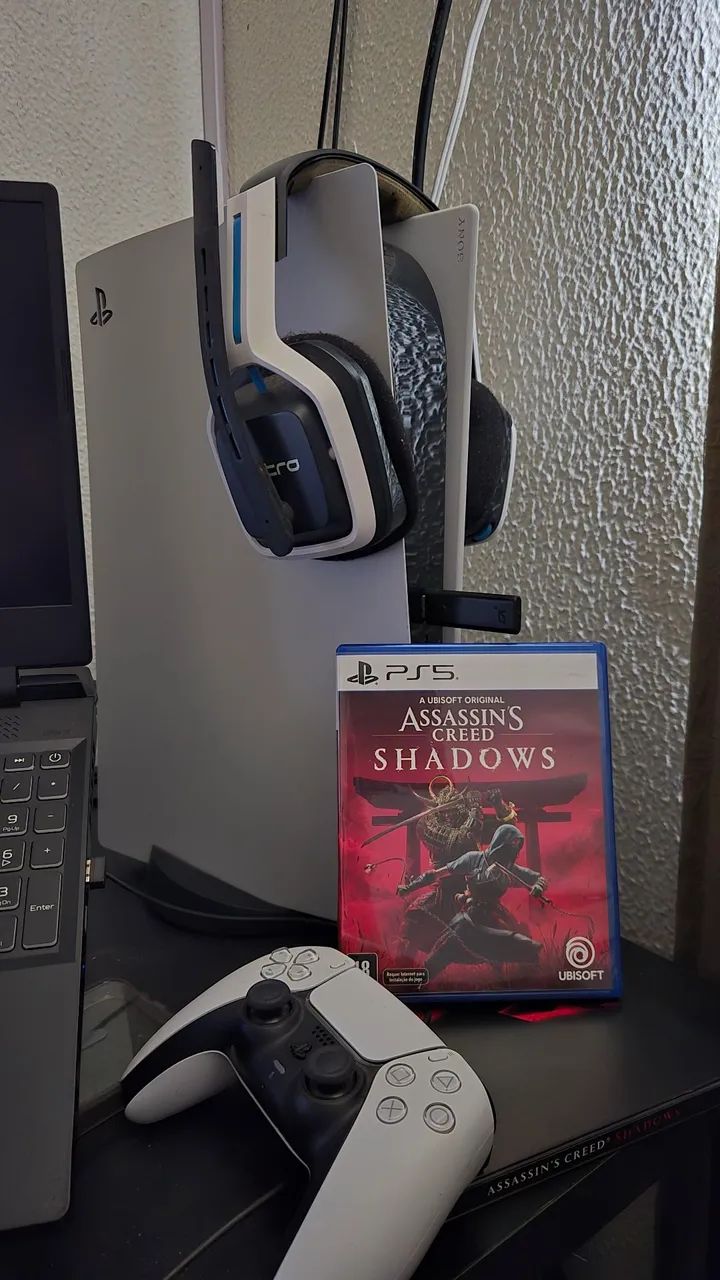 Playstation 5 com fone astro 