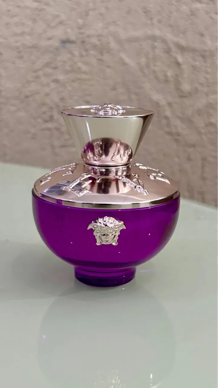 Kit Perfume Importado Dylan Purple Versace Eau de Parfum + Loção corporal + Gel de banho - Foto 2
