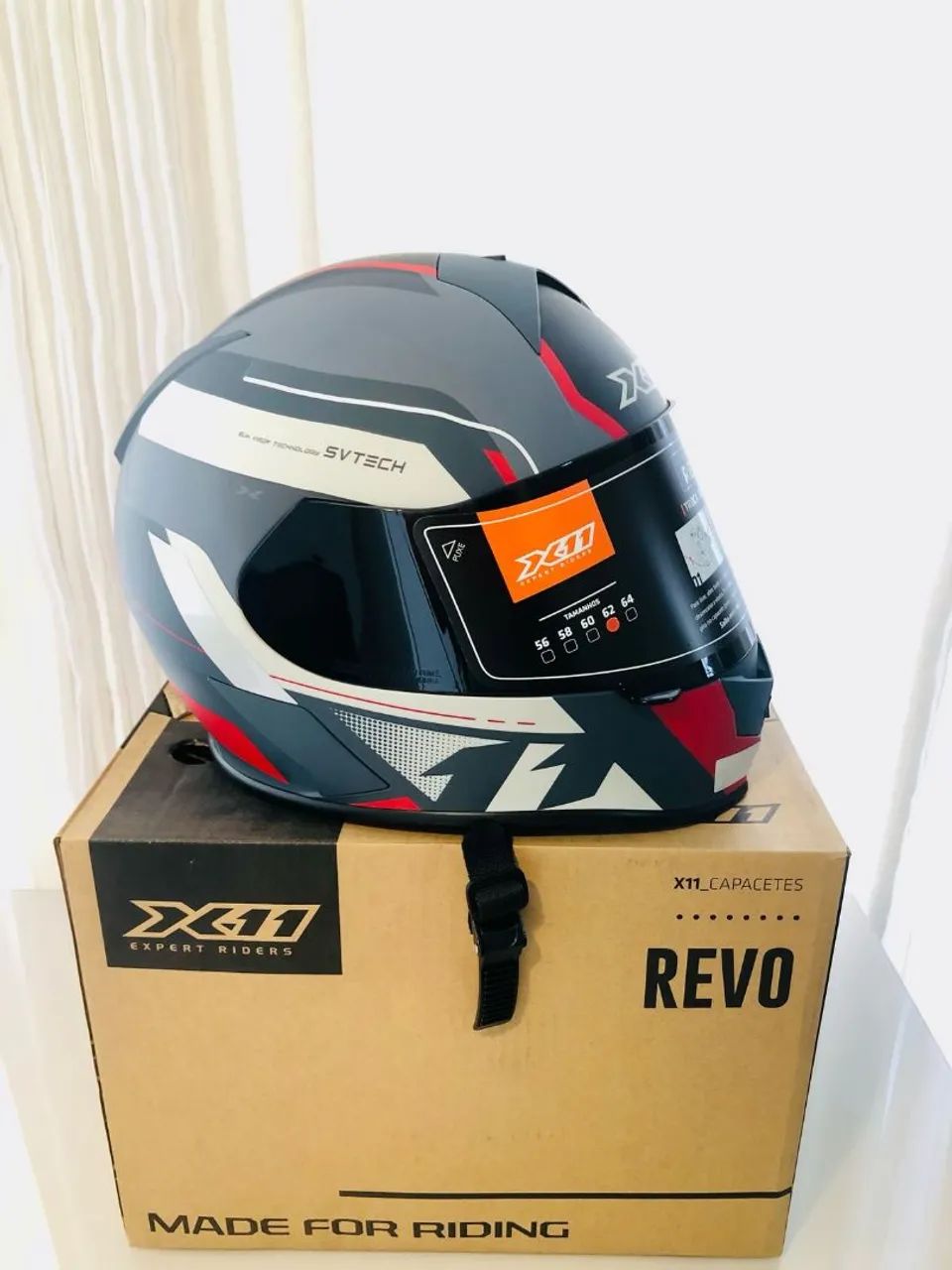 Capacete X11 Revo - Foto 2