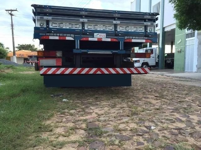 mb 710 carroceria - Foto 3