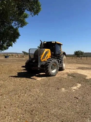 Trator Agrícola Valmet - Foto 2