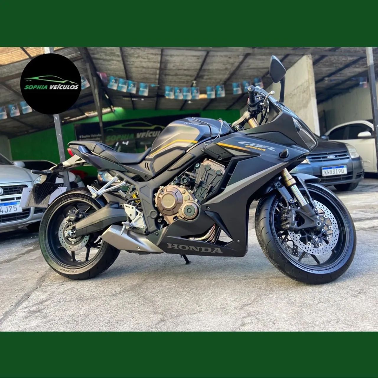 Honda CB 650R 2022 - Impecável - Foto 2
