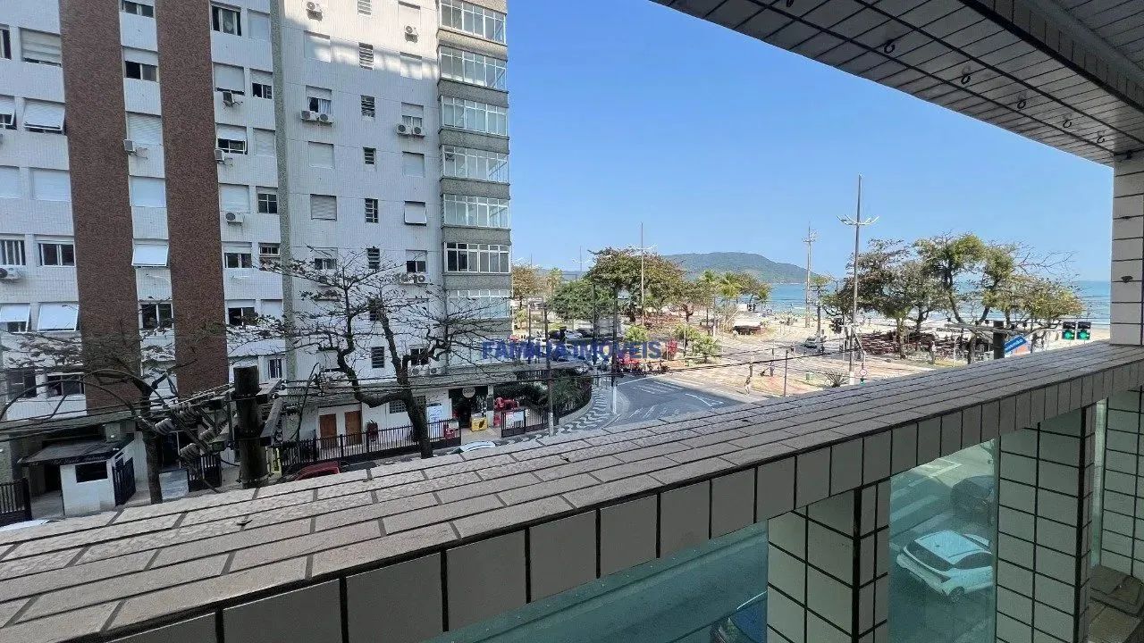 Alugar apartamento vista lateral mar 2 quartos Boqueirão Santos SP