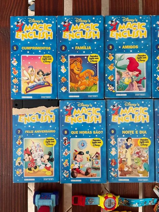 Lote 12 VHS DISNEY + 13 brinquedos diversos (envio olx pay) - Foto 4