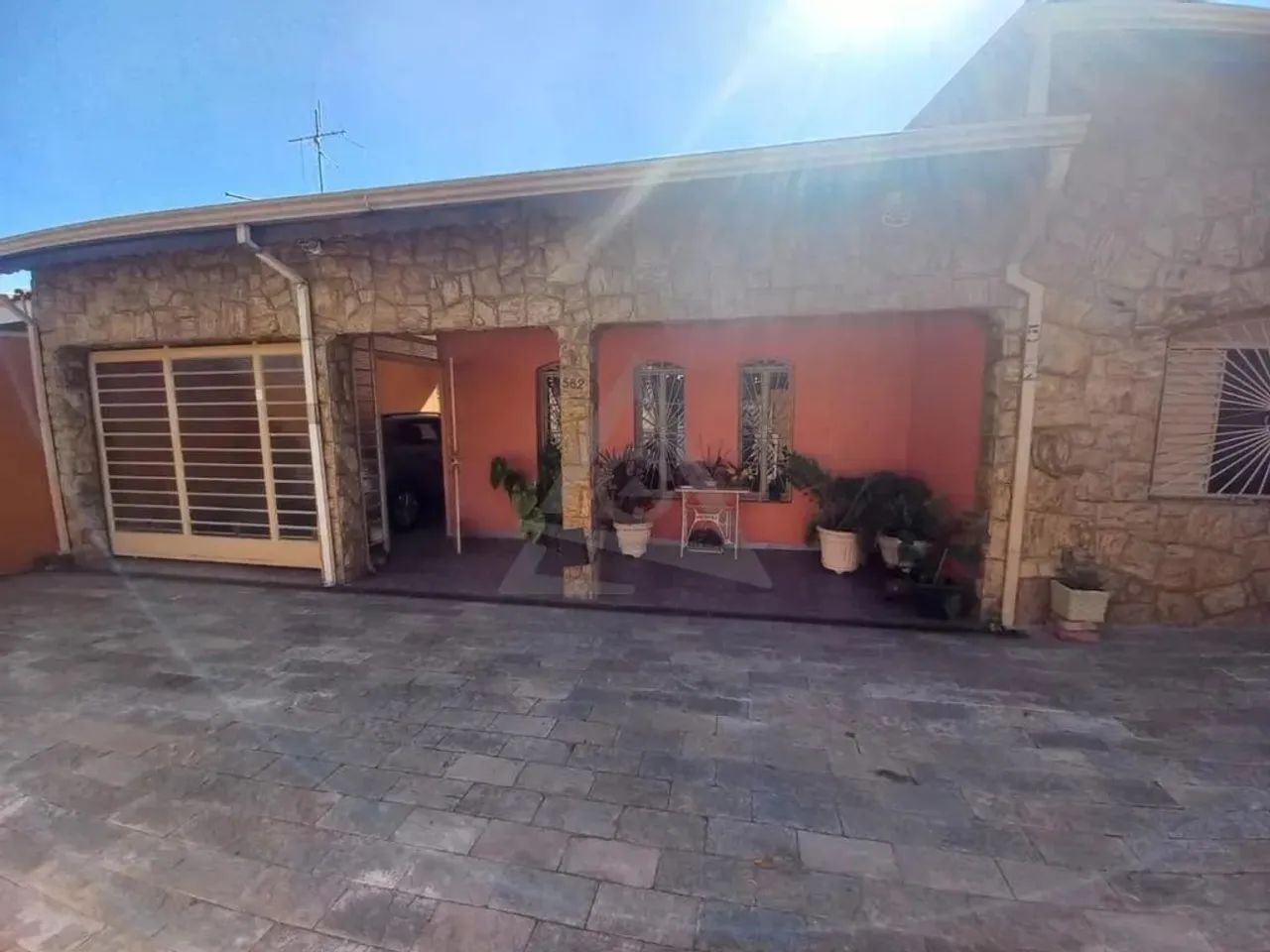 Casa à venda em Campinas, Vila Pompéia, com 3 quartos, com 142 m² - Foto 2