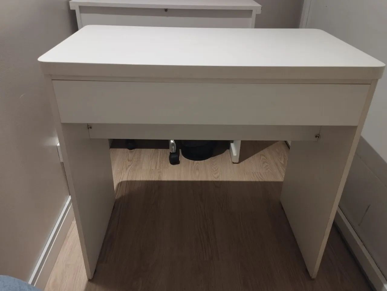 Mesa de Escritório Branca - Foto 2