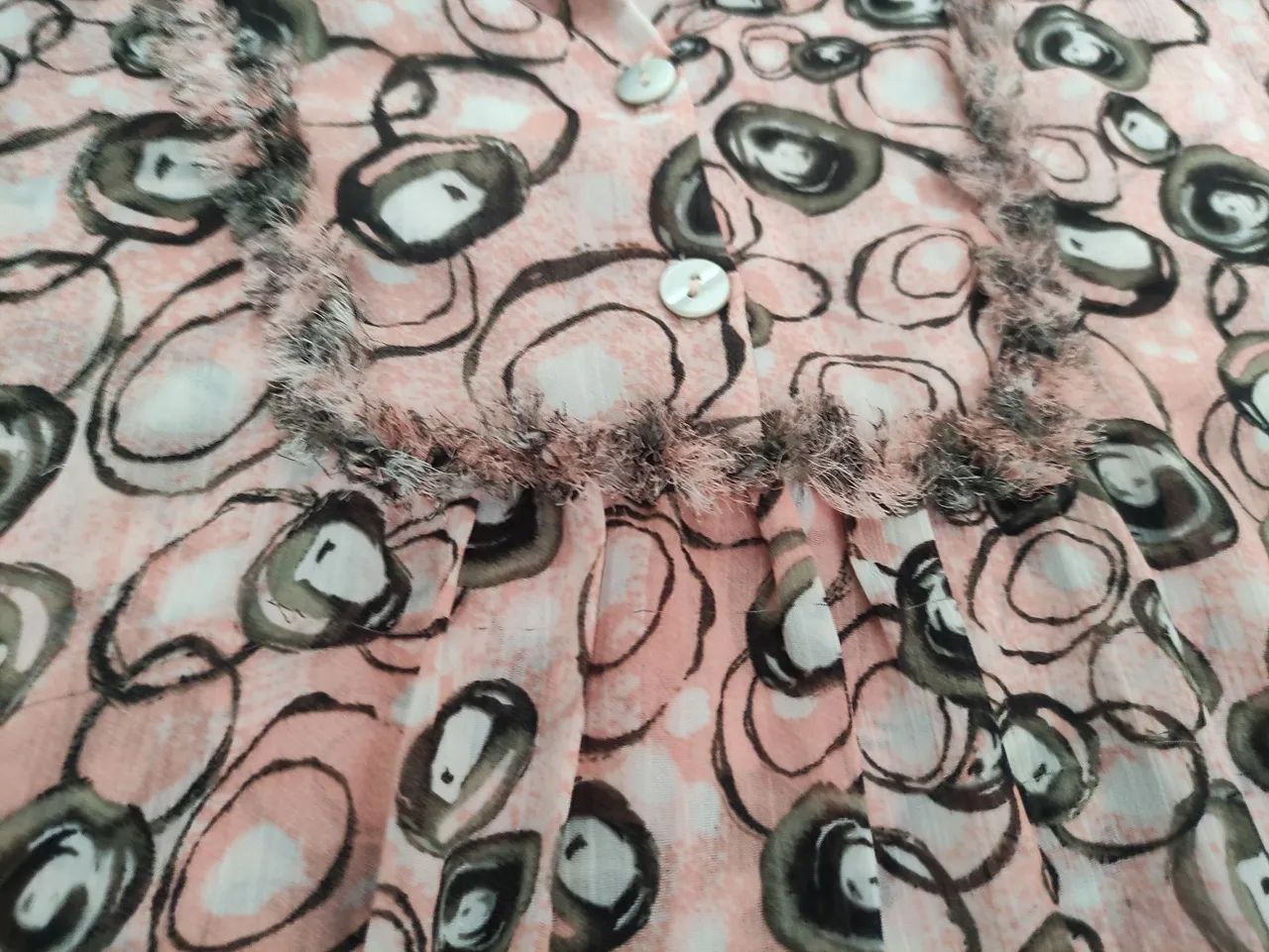 Blusa de seda feminina estampada - Foto 4