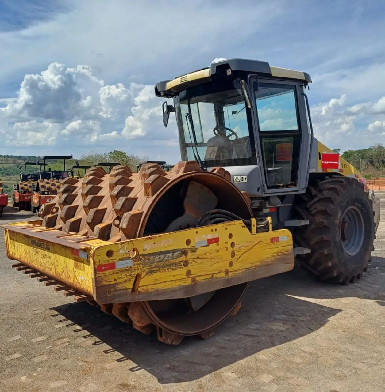 Rolo compactador Dynapac CA250 cabinada  - Foto 6