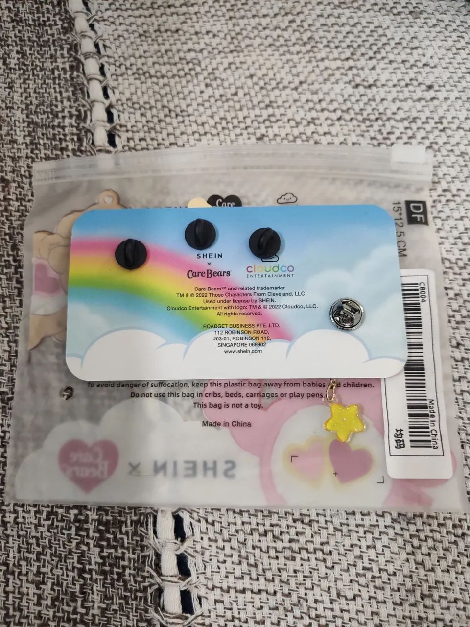 Kit de 4 Pins Care Bears 40 Anos - Foto 2
