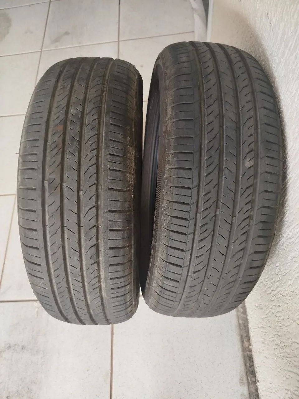 Tire 205/60 R16
