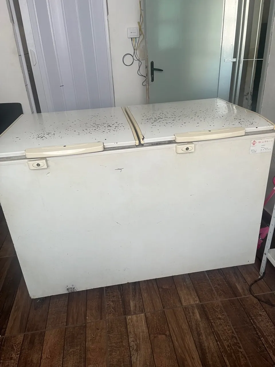 Freezer horizontal usado - Ótimo estado