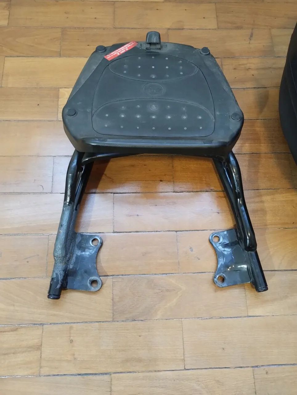 Bauleto Givi 45l com suporte para Fazer 260 - Foto 5