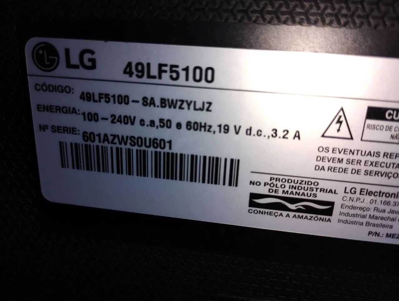 TV LED LG 49 polegadas Modelo 49LF5100 Tela trincada funcionando  - Foto 4