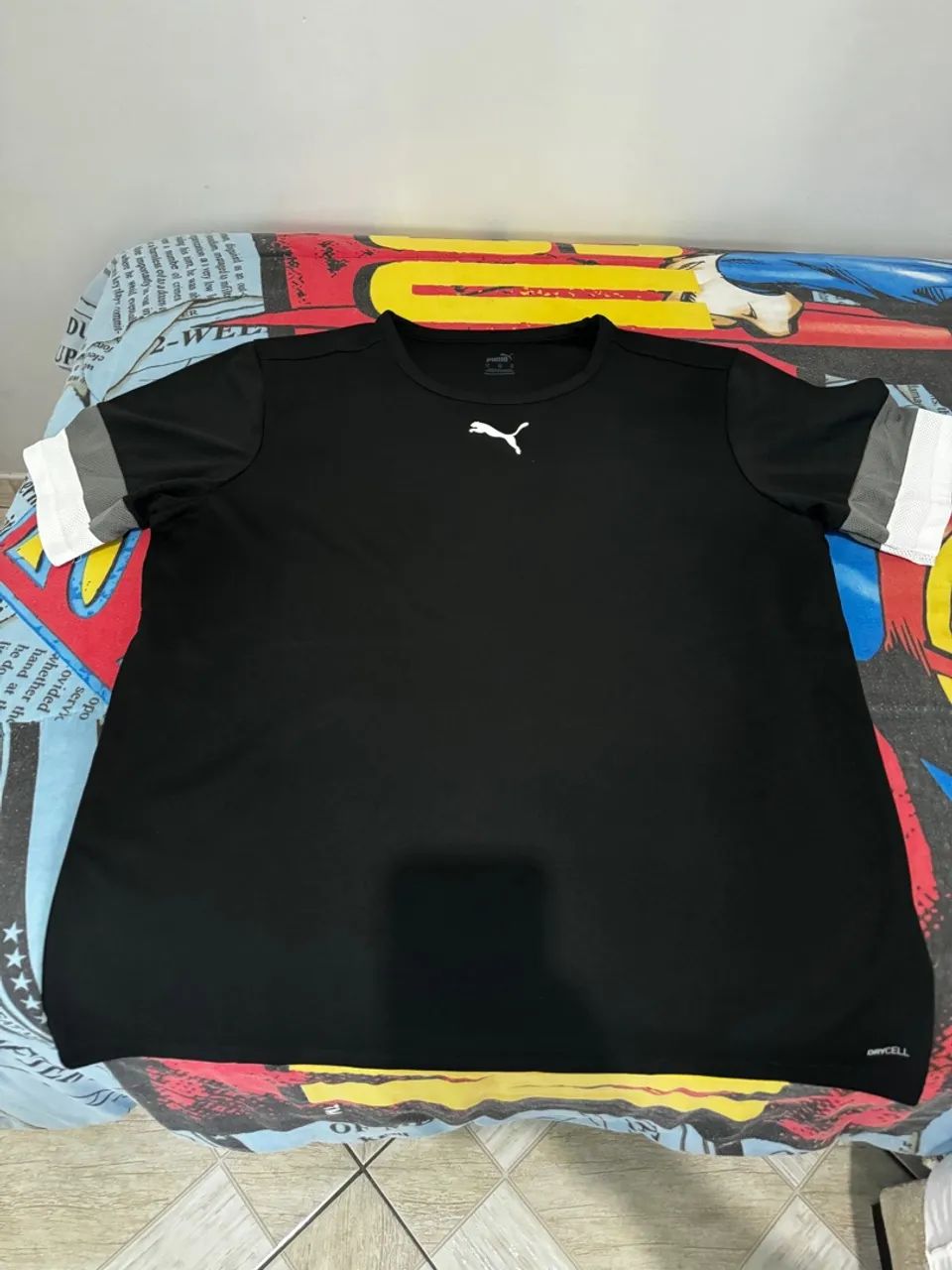 Camiseta Treino Puma e Adidas Preta