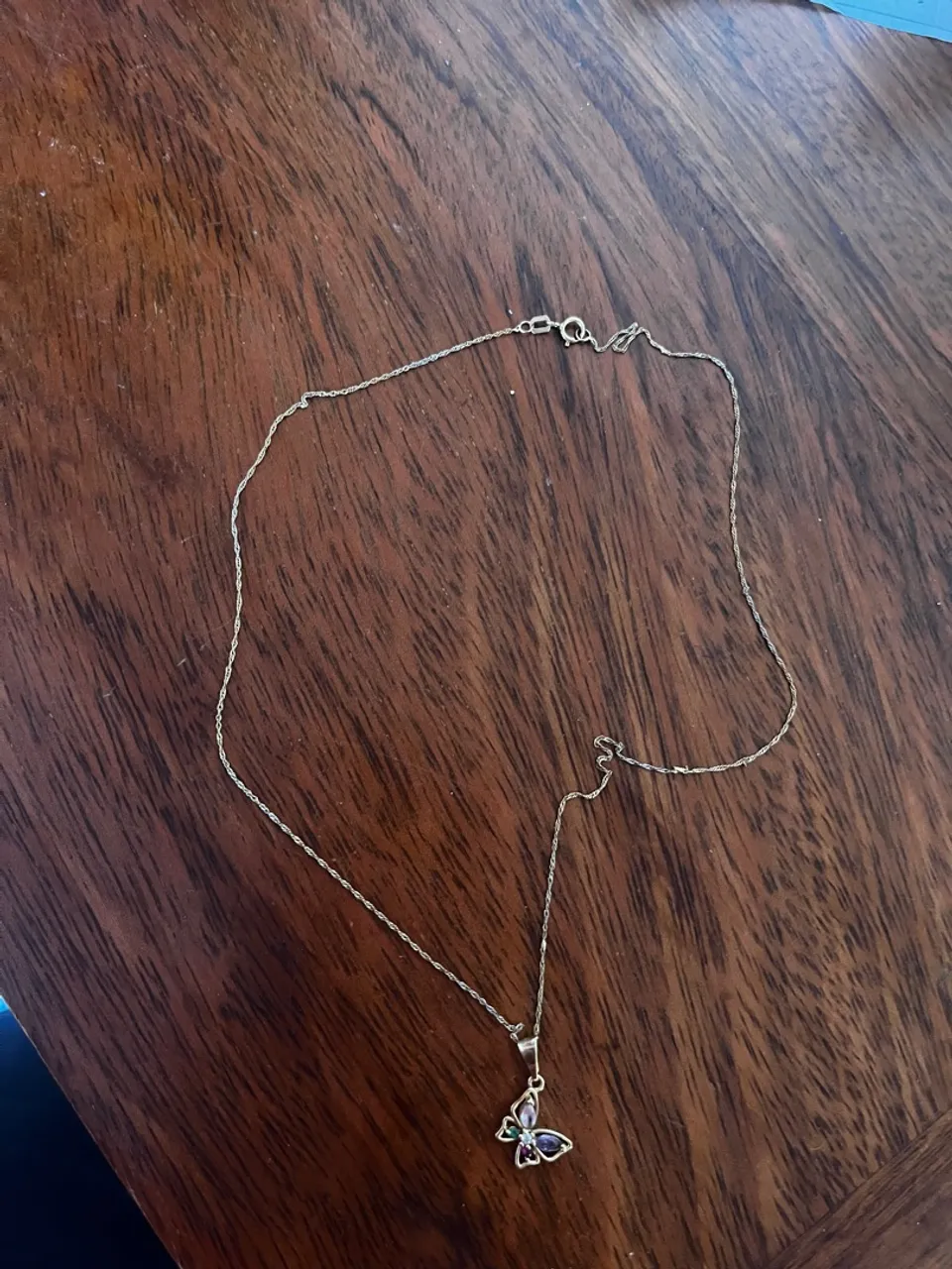 Cordão de ouro